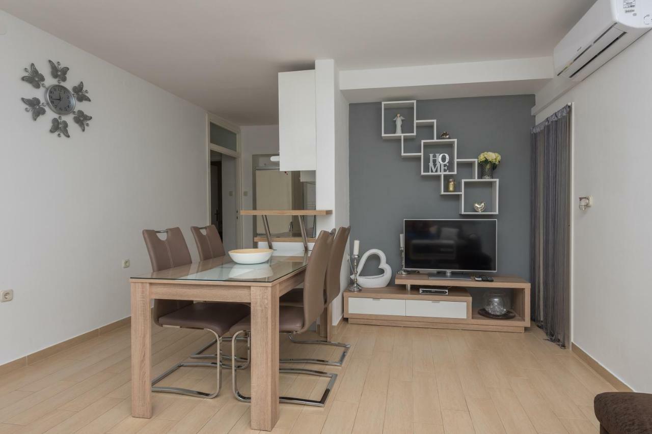 Apartmani Mona Makarska Luaran gambar