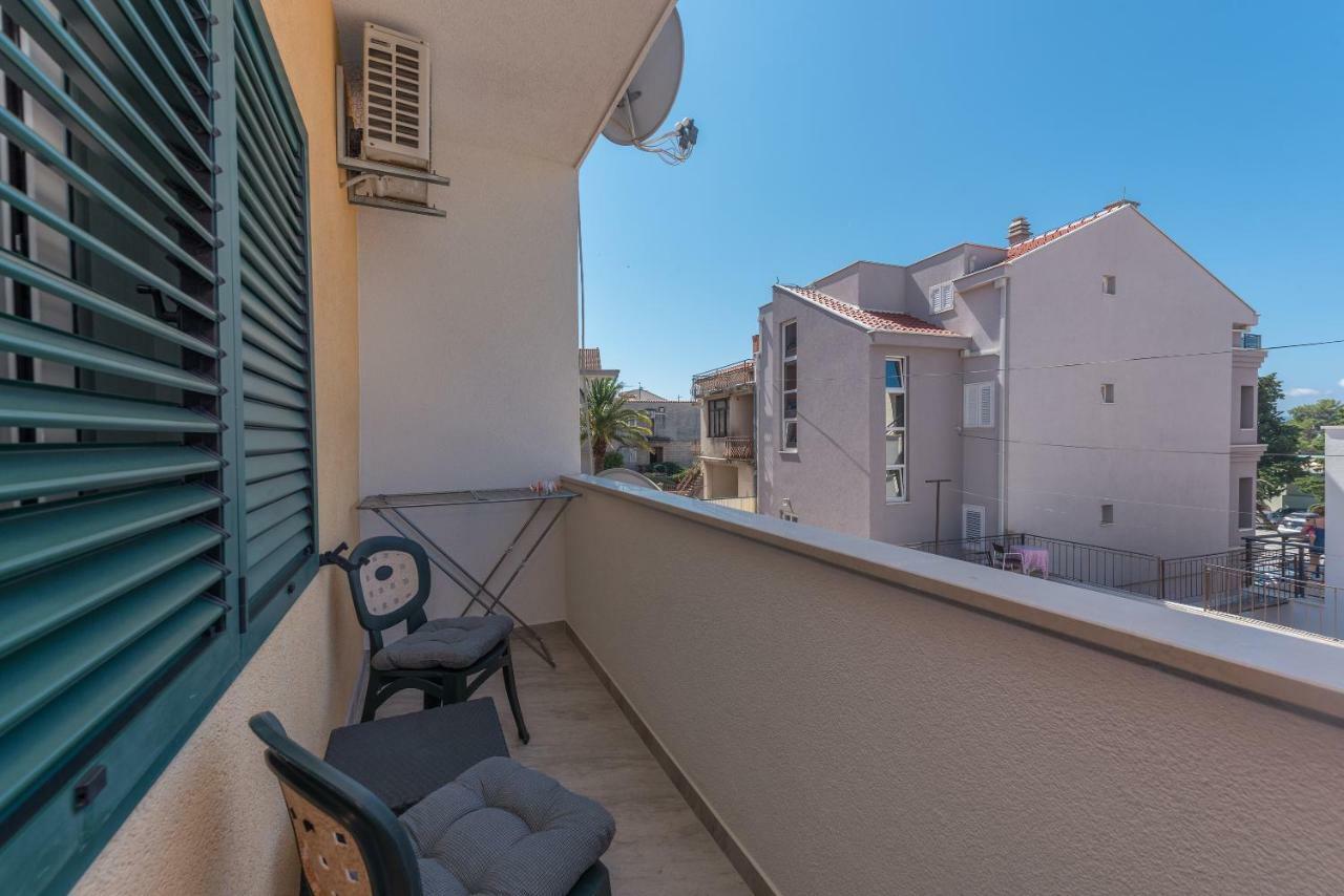 Apartmani Mona Makarska Luaran gambar